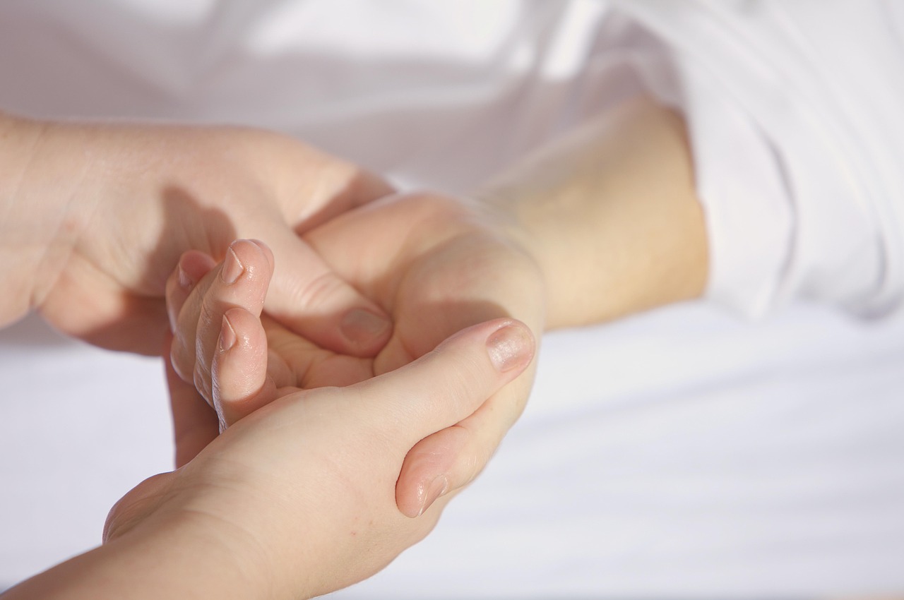 hands,  massage,  treatment,  fingers,  palm