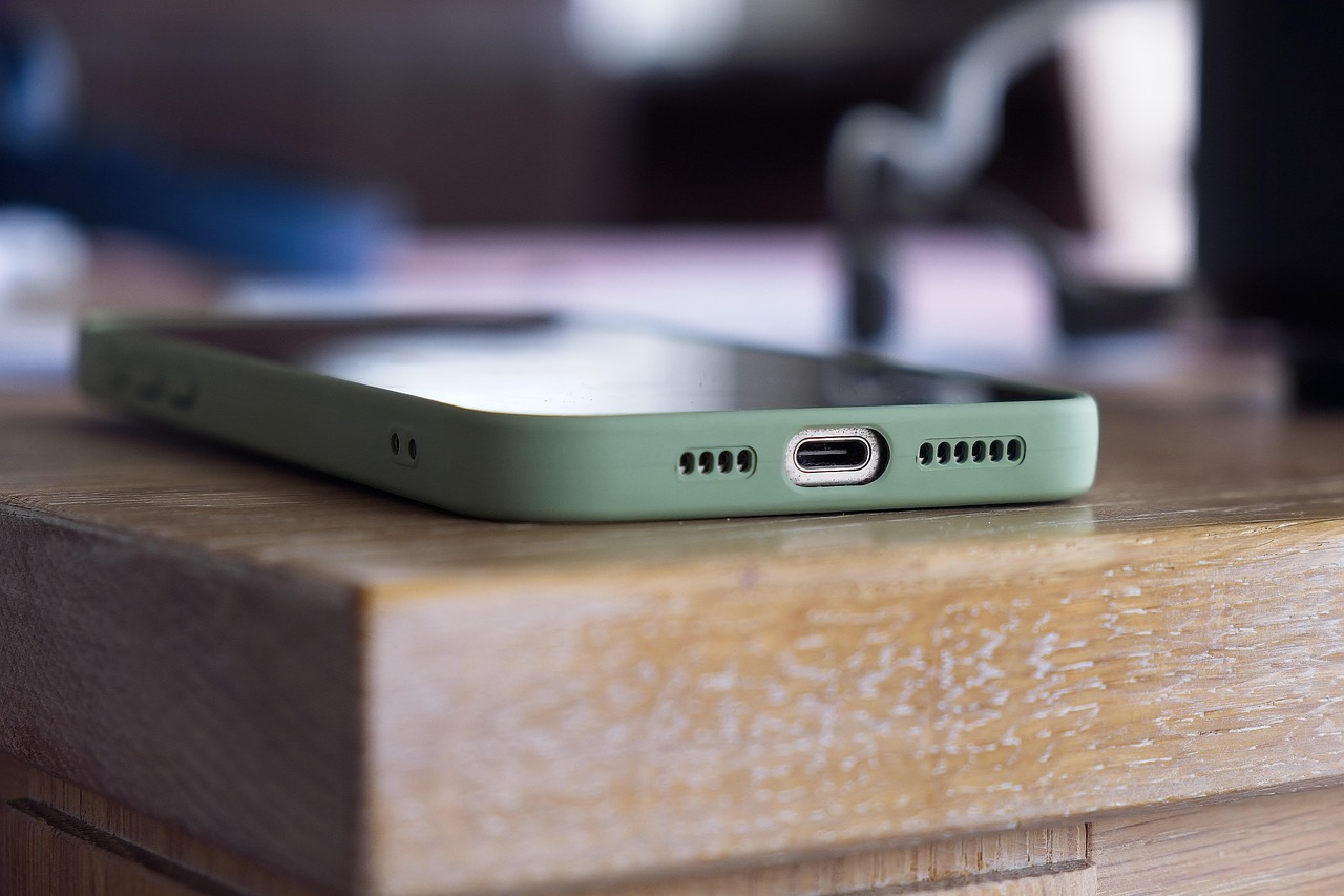 phone,  iphone,  mobile,  green,  smartphone